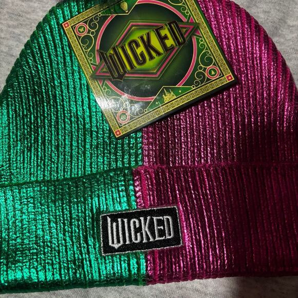 Wicked Unisex Two Tone Beanie One Size Fits New With Tags - Picture 2 of 5